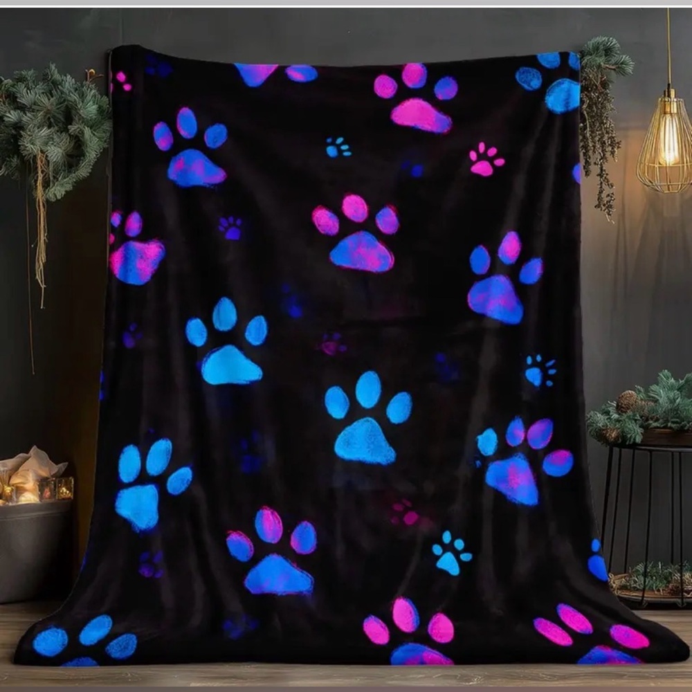 Glow in the Dark Paw Print Graphic Blanket- New